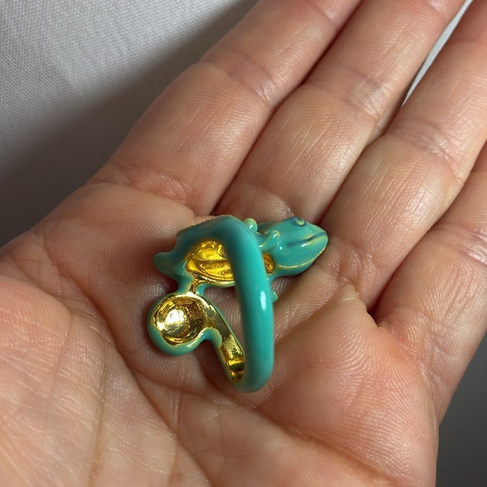 NWT Aqua/gold metal enameled chameleon ring Sz 5 novelty trendy unique gothic - Picture 8 of 9